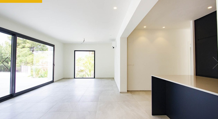 Modern 5 bedroom villa in Carrio Alto Calpe